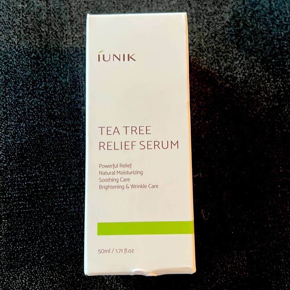 IUNIK Tea Tree Relief Serum - Vegan Skin Balancing